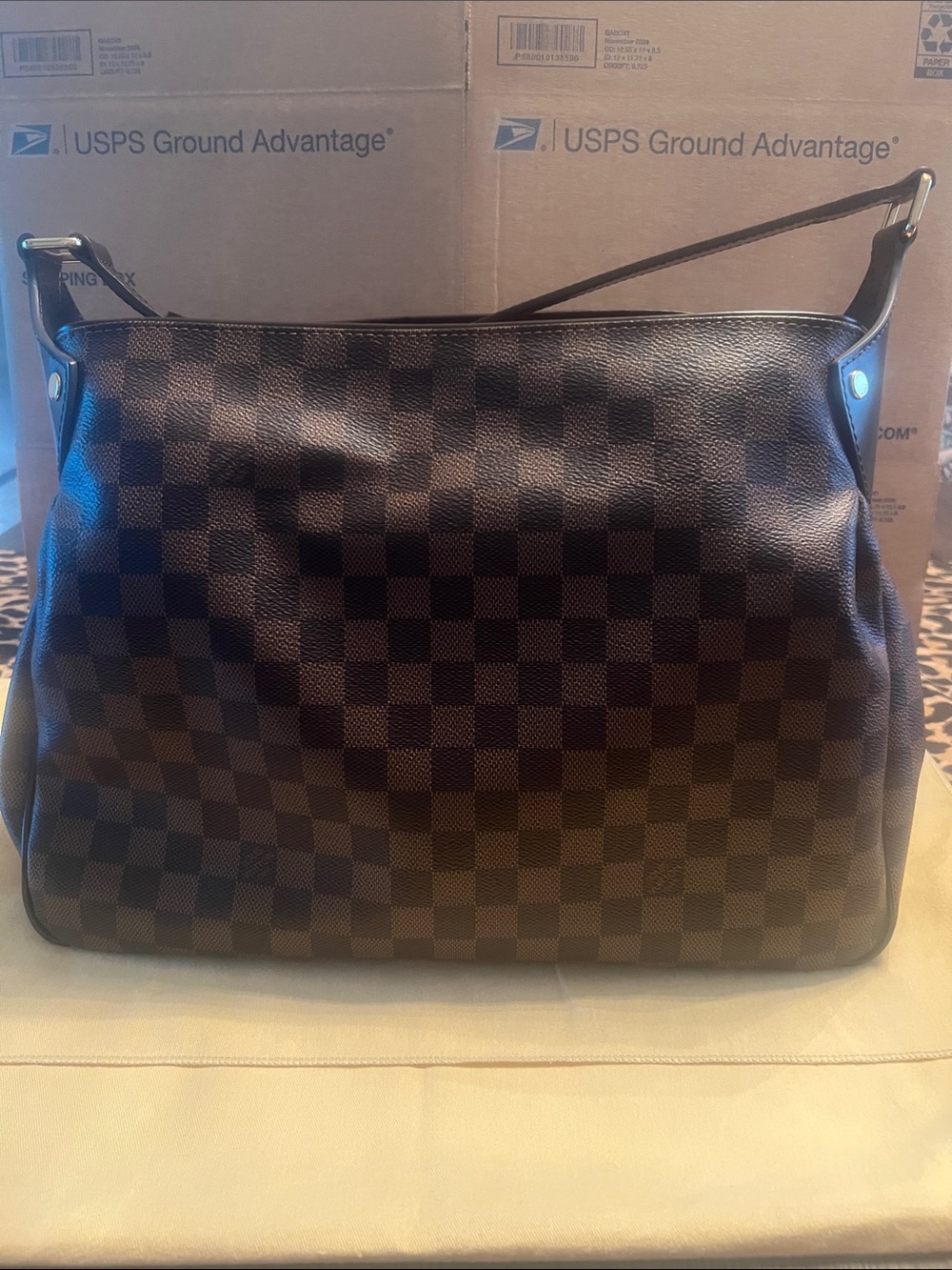 Louis Vuitton Damier Ebene Reggia